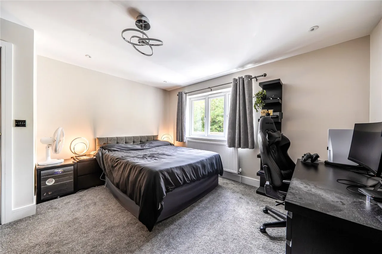 Cumberland Road, Camberley, Surrey, GU15 1AG, photo 9