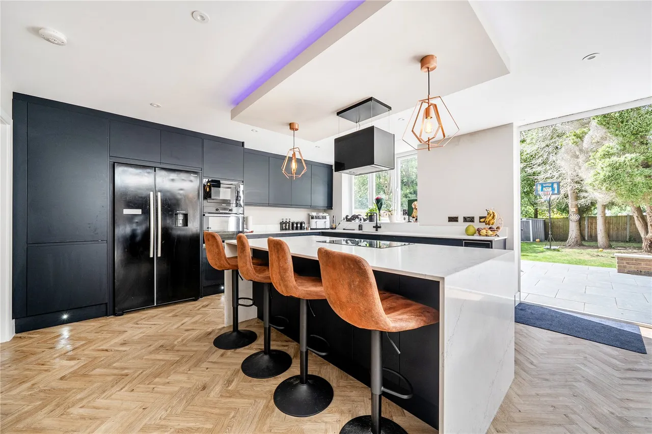 Cumberland Road, Camberley, Surrey, GU15 1AG, photo 3