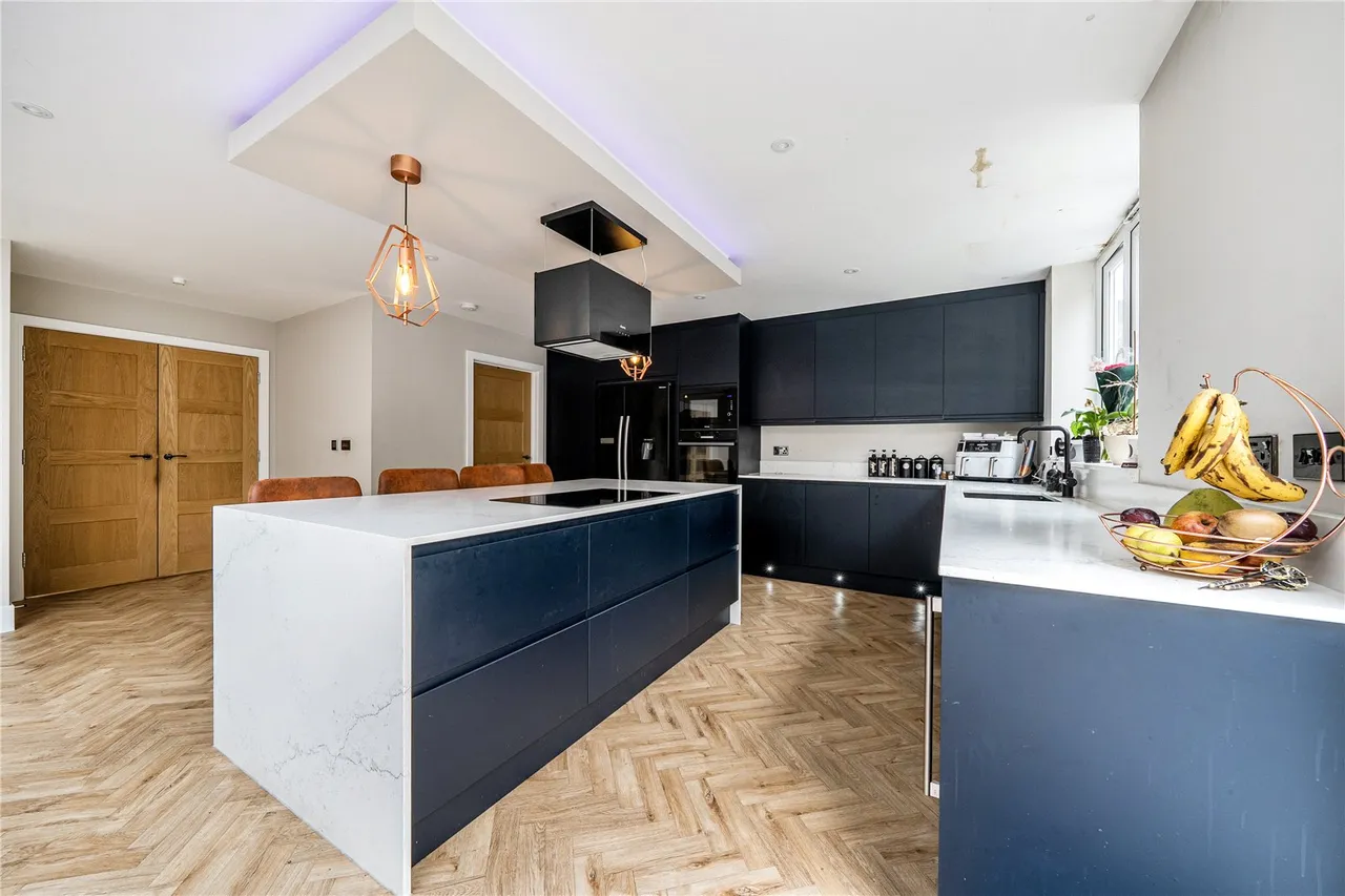 Cumberland Road, Camberley, Surrey, GU15 1AG, photo 13