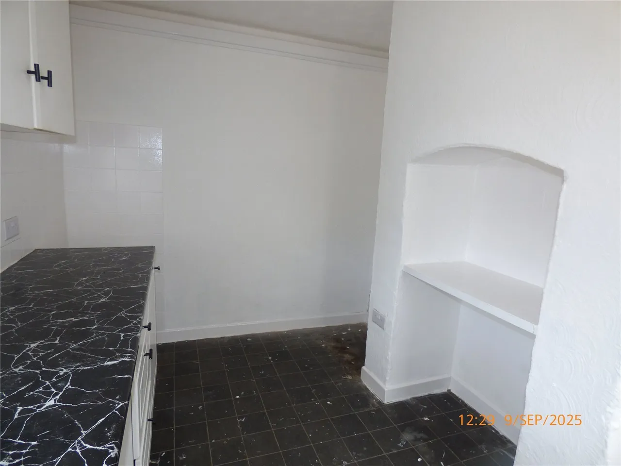 Victoria Avenue, Prestatyn, LL19, photo 5