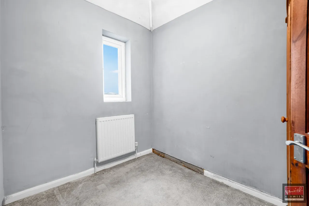 Northumberland Crescent, Feltham, photo 14