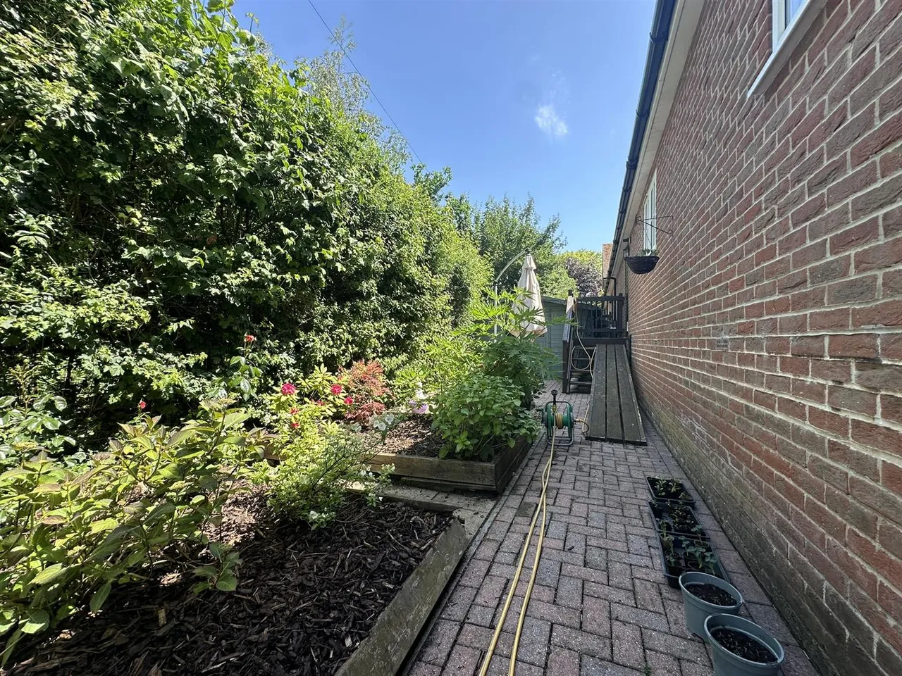 Newton Gate, Sturminster Newton, photo 13