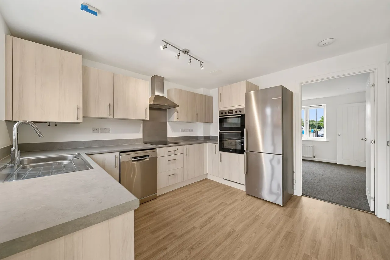 Daffodil Road, Halewood, Liverpool, Liverpool, L26 0AP, photo 3