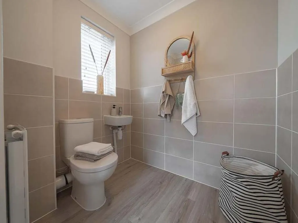 Wickwar Road, Kingswood, GL12, photo 10