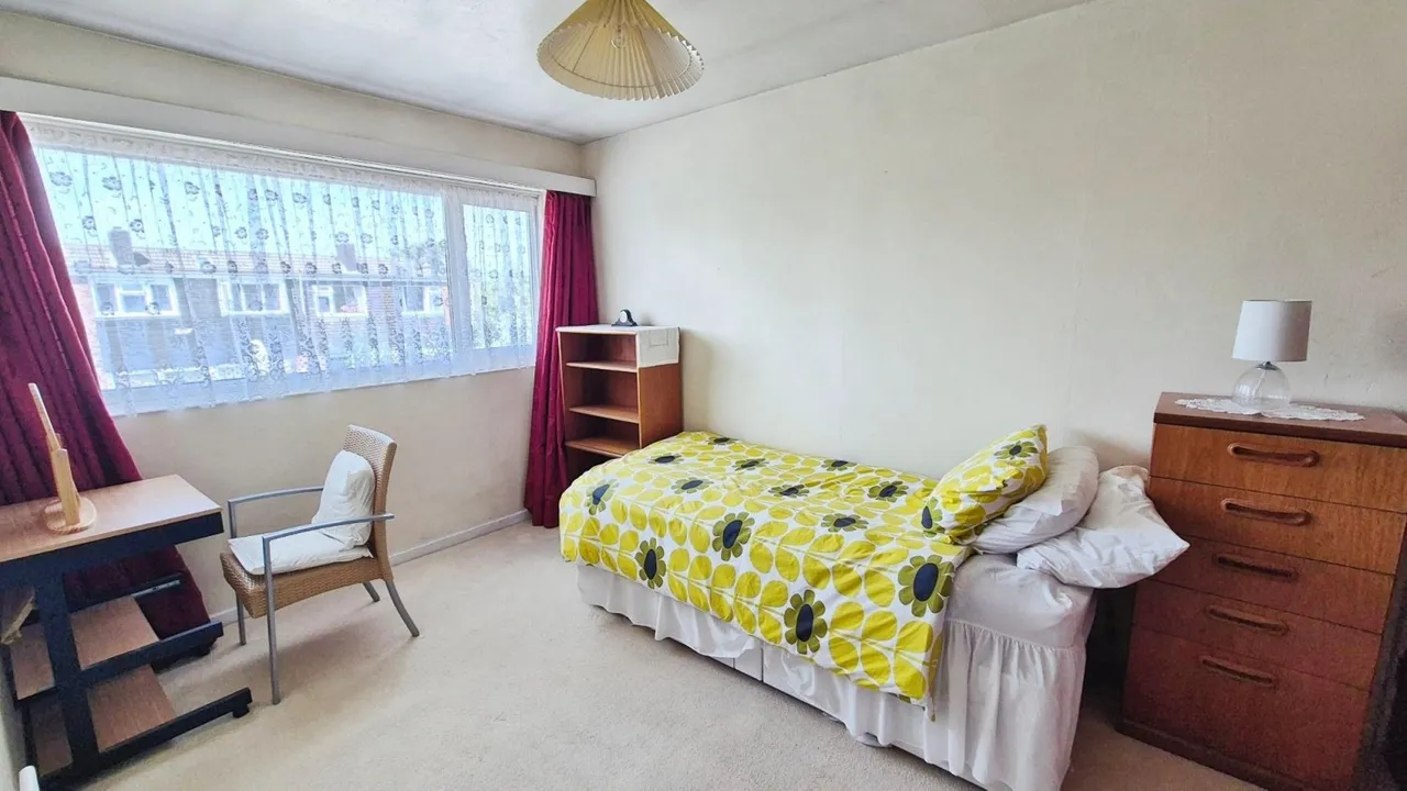 Thistledown Avenue, Burntwood, WS7, photo 11