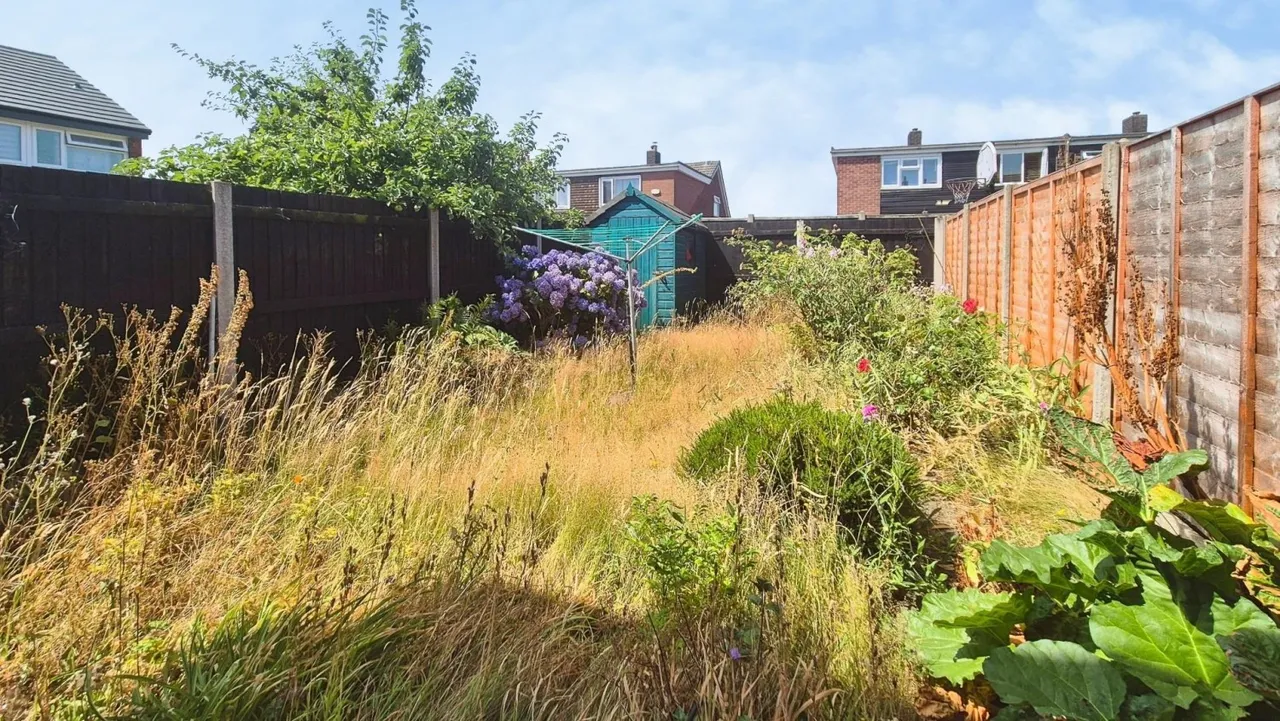 Thistledown Avenue, Burntwood, WS7, photo 18