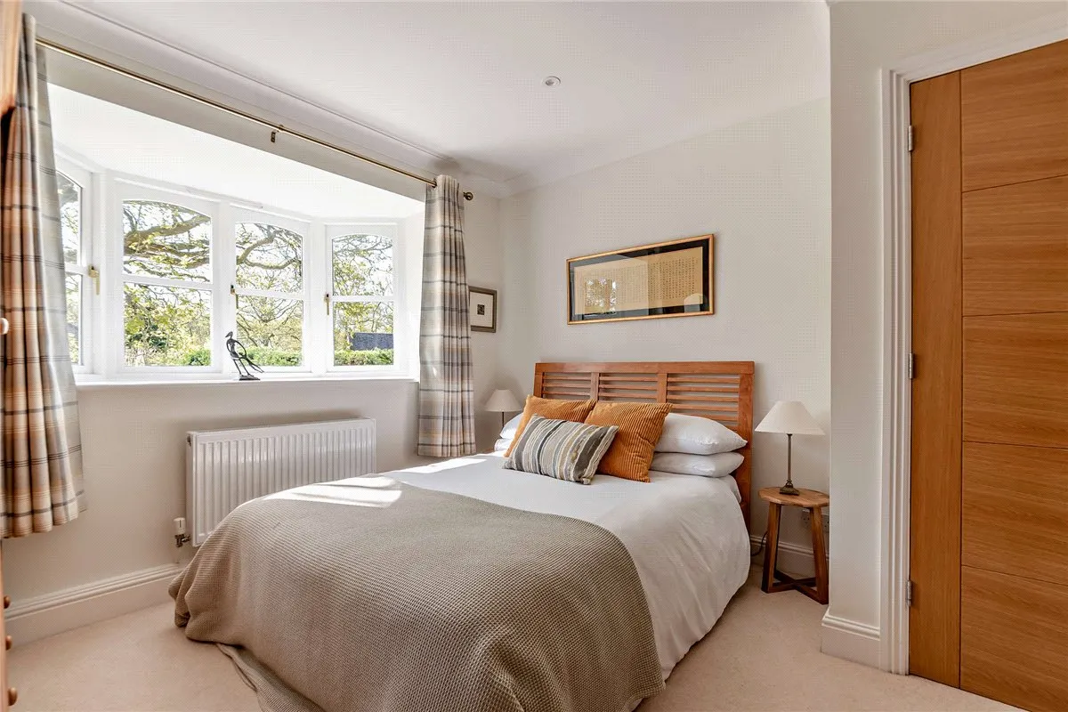Oak Close, Baughurst, RG26, photo 15