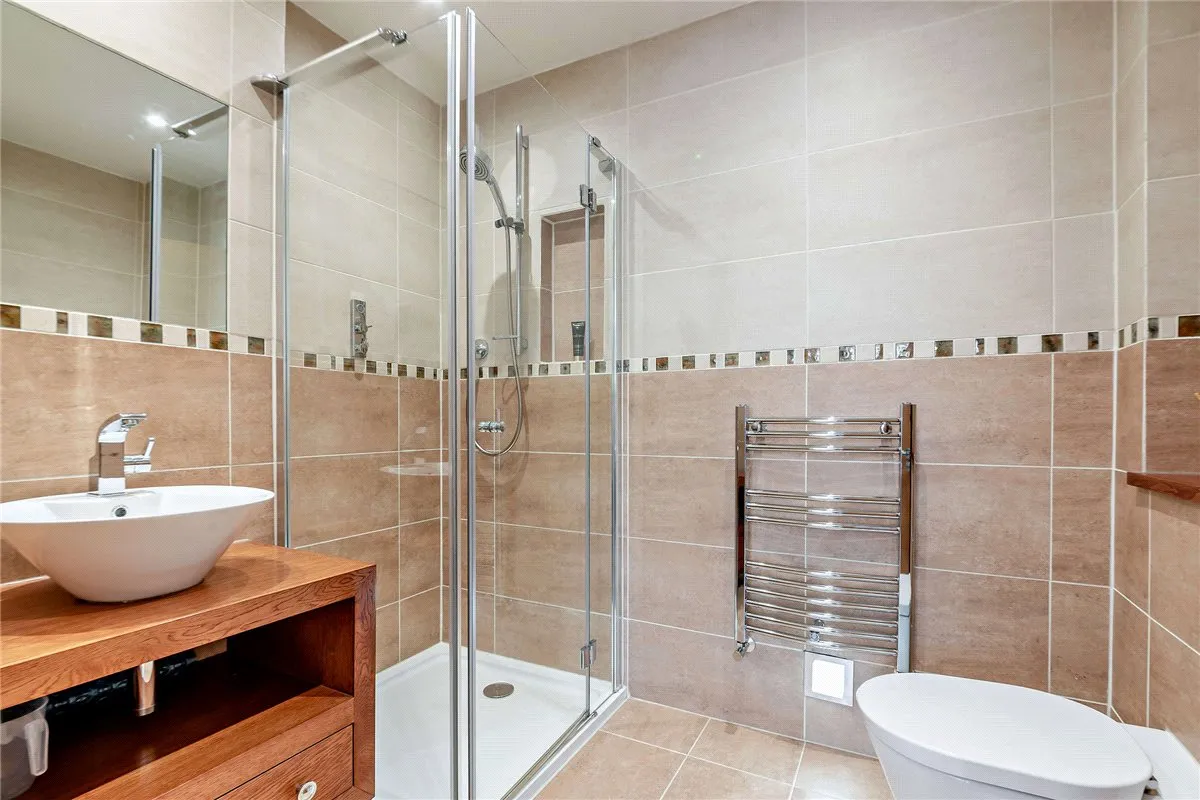 Oak Close, Baughurst, RG26, photo 16