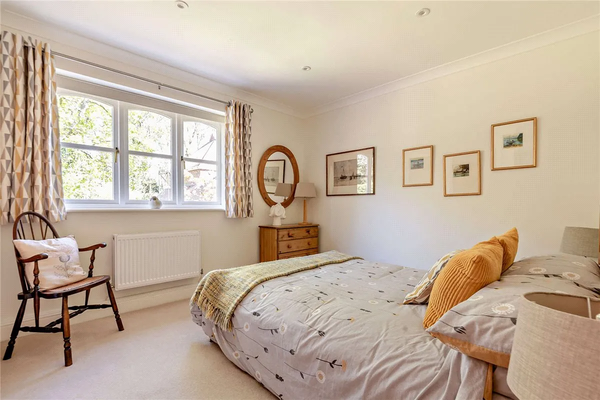 Oak Close, Baughurst, RG26, photo 17