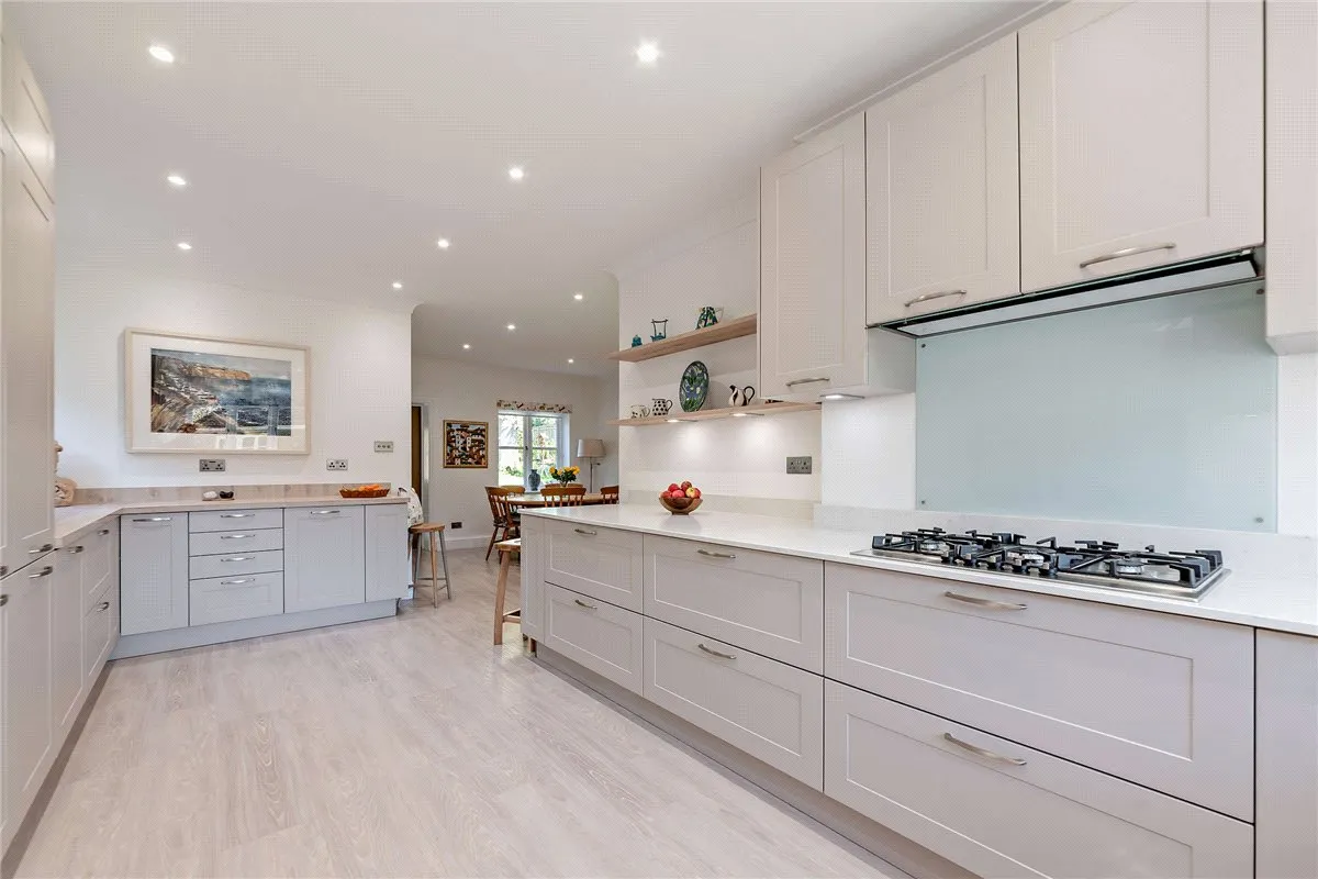 Oak Close, Baughurst, RG26, photo 5