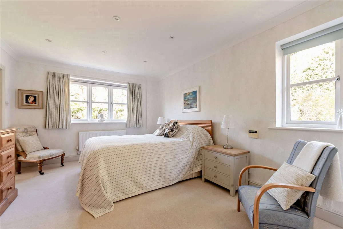 Oak Close, Baughurst, RG26, photo 13