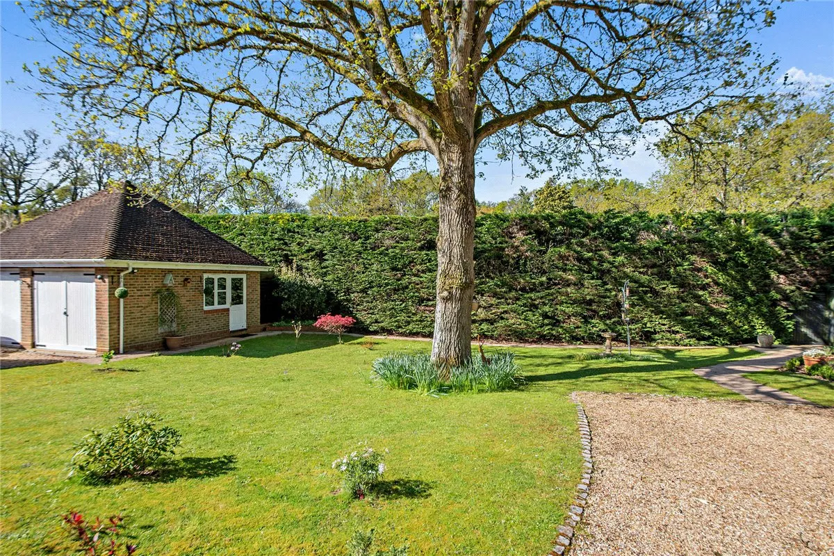 Oak Close, Baughurst, RG26, photo 24