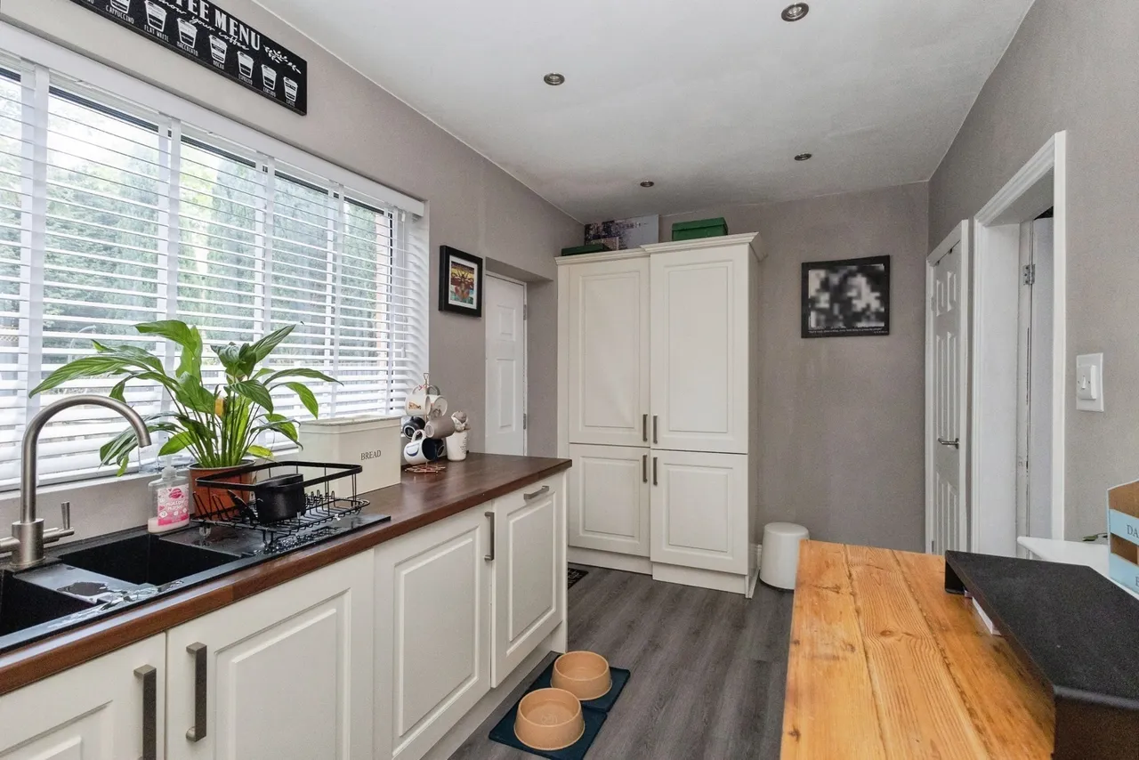 Meadow Lane, Denton, Manchester, Greater Manchester, M34, photo 7