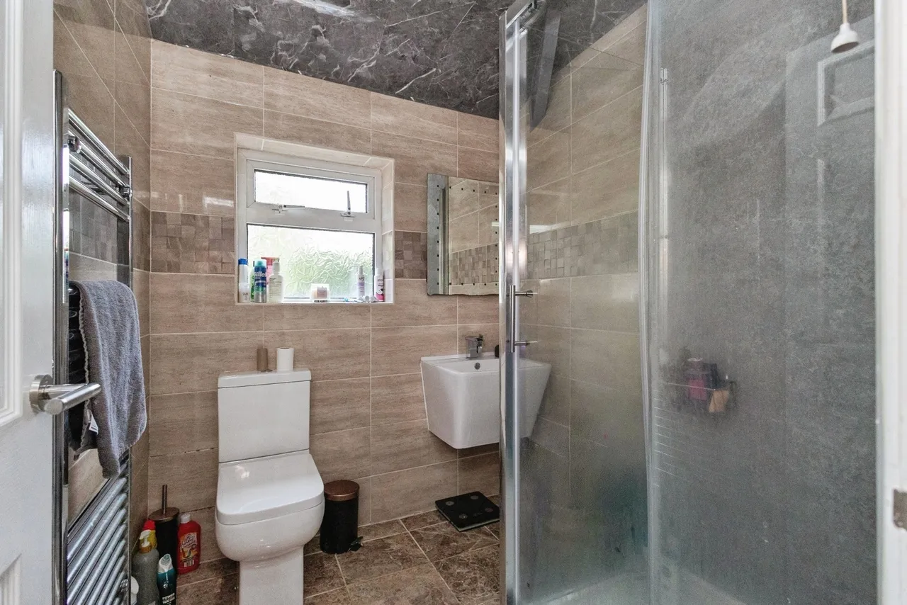 Meadow Lane, Denton, Manchester, Greater Manchester, M34, photo 13