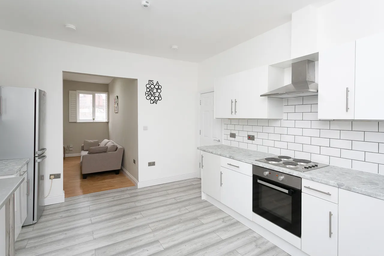 Room 2, 109A, St. Albans Road, Watford, photo 3