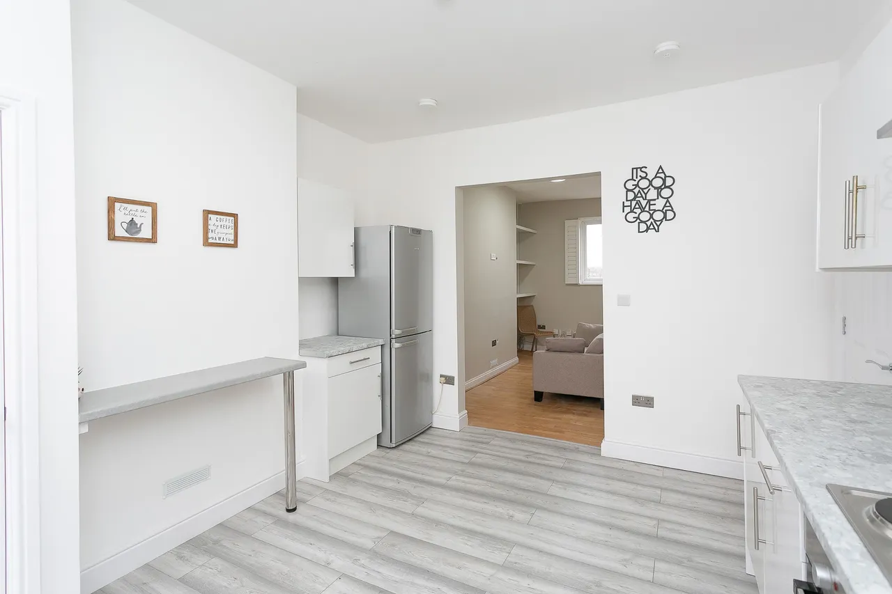 Room 2, 109A, St. Albans Road, Watford, photo 4