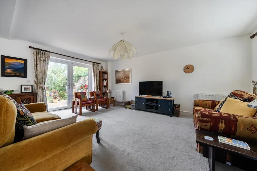 Hurricane Close, Upper Rissington, GL54, photo 6