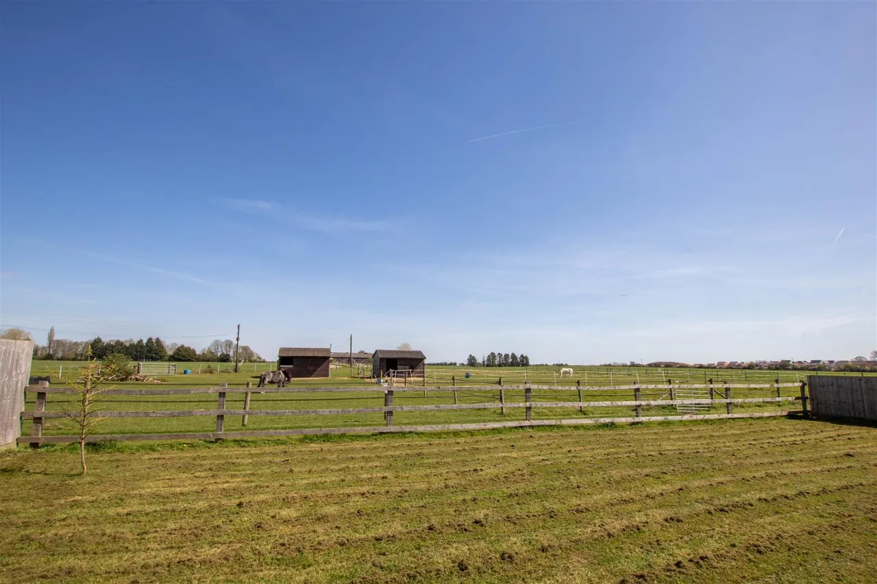 Old Mead Road, Henham, CM22, photo 11