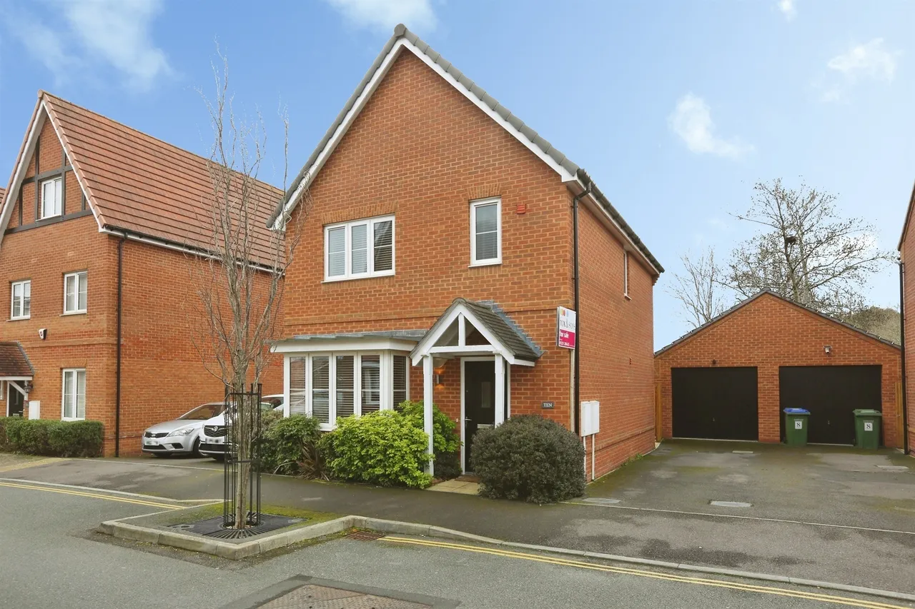 3 bed house for sale — Normandy Road, FAREHAM