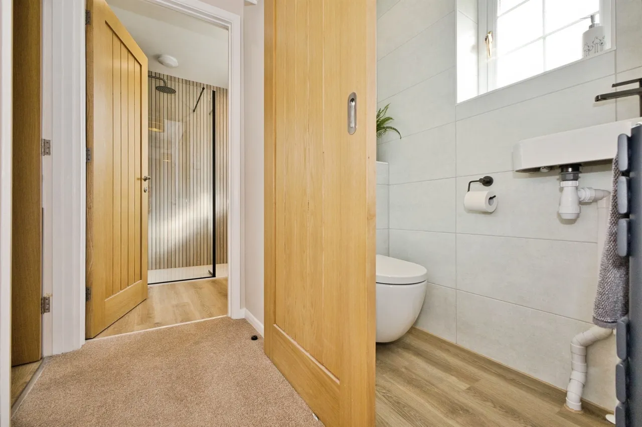 Laburnum Crescent, Crewkerne, photo 11