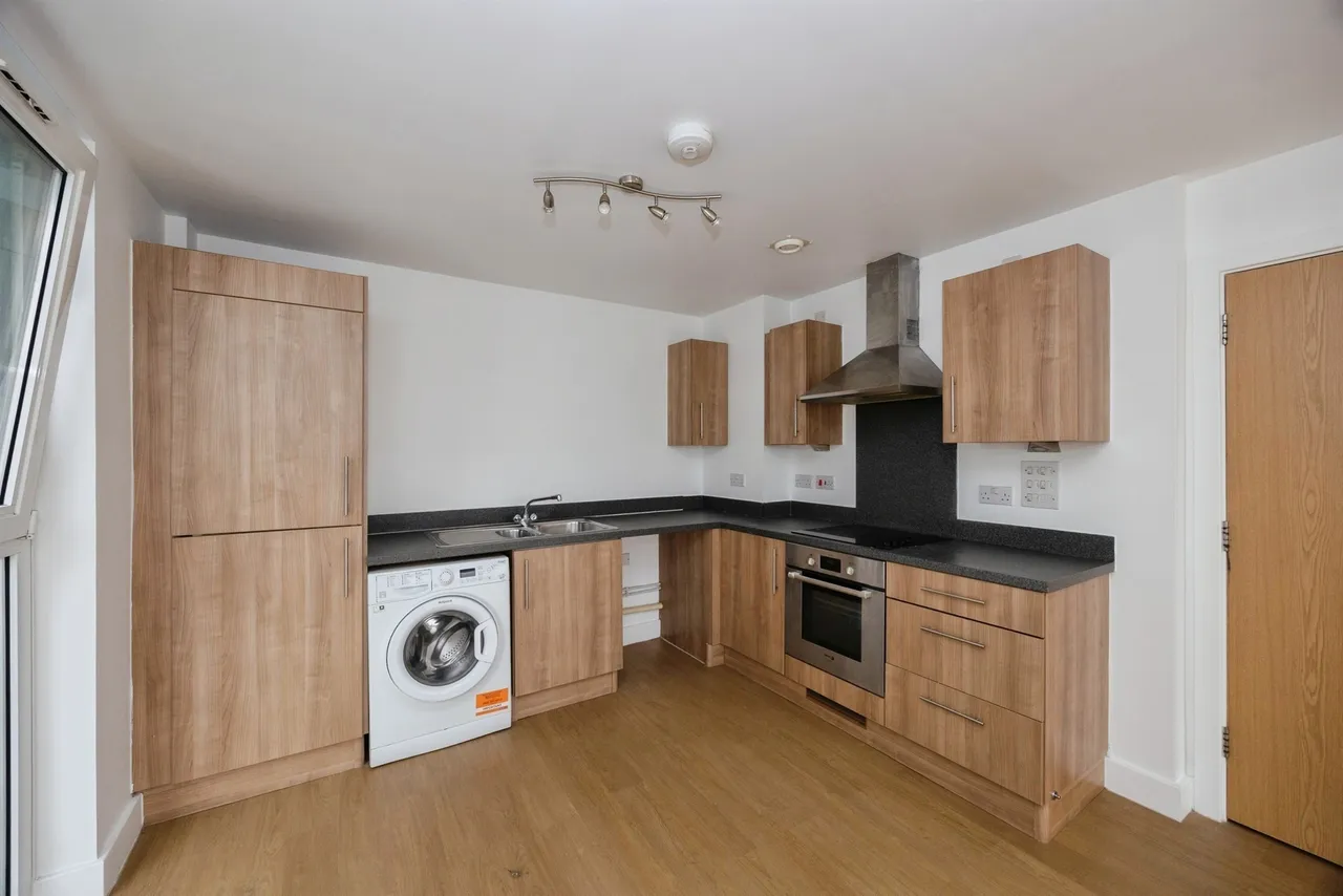 Fratton Way, Southsea, photo 4