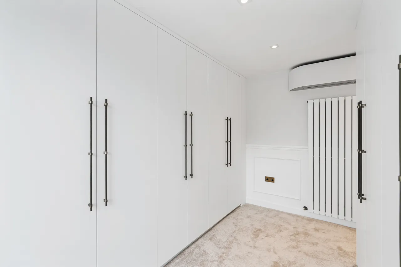 Rosebery Court, Charles Street, Mayfair, London, photo 7