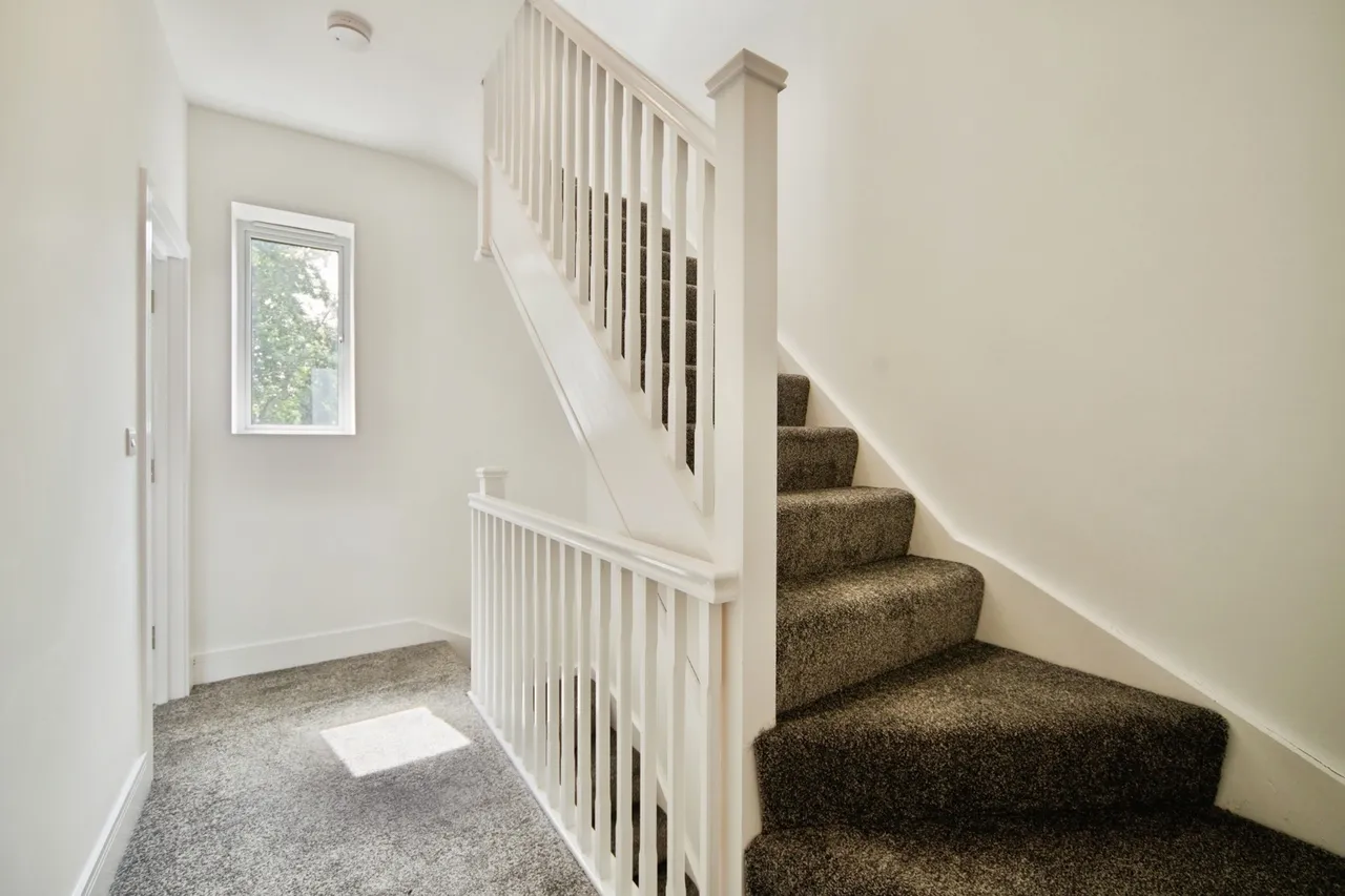 Burges Road, London, E6, photo 13