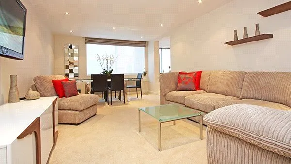 2 bed flat to rent, Ebury Street, London, SW1W