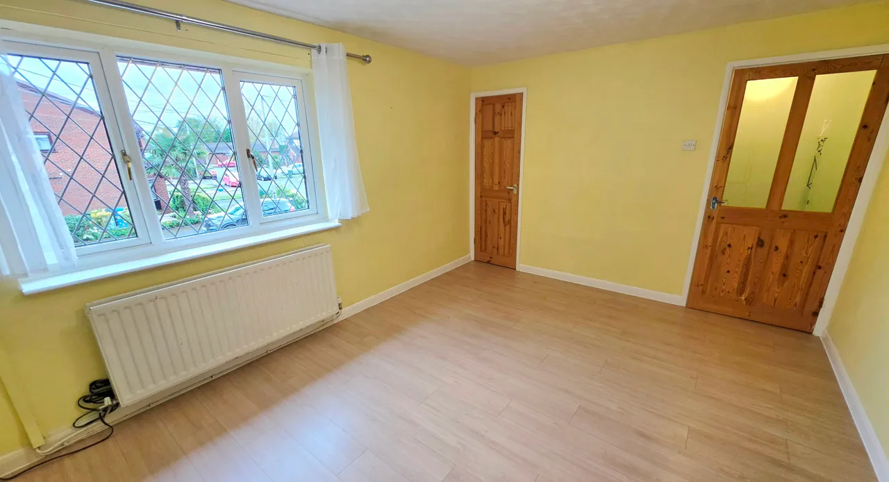 Kershaw Grove, Audenshaw, M34, photo 3