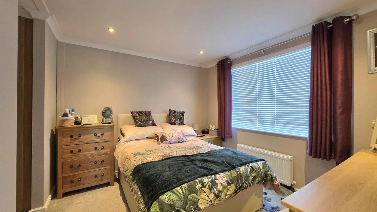 Plymouth, PL7, photo 12