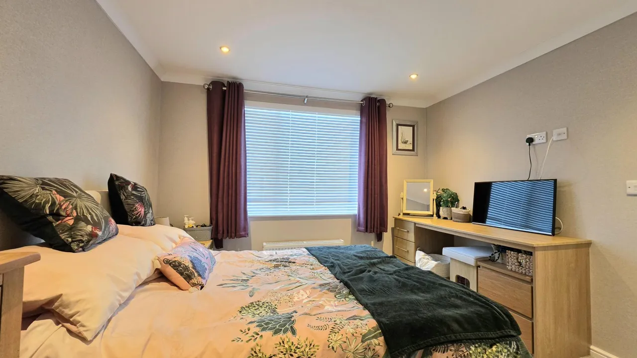 Plymouth, PL7, photo 11