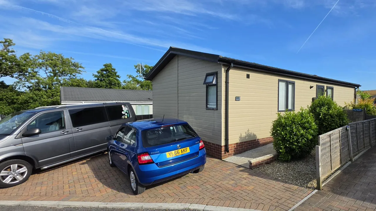 2 bed park home for sale, Plymouth, PL7