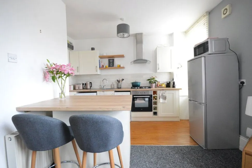 Napier Terrace, Plymouth, PL4, photo 3
