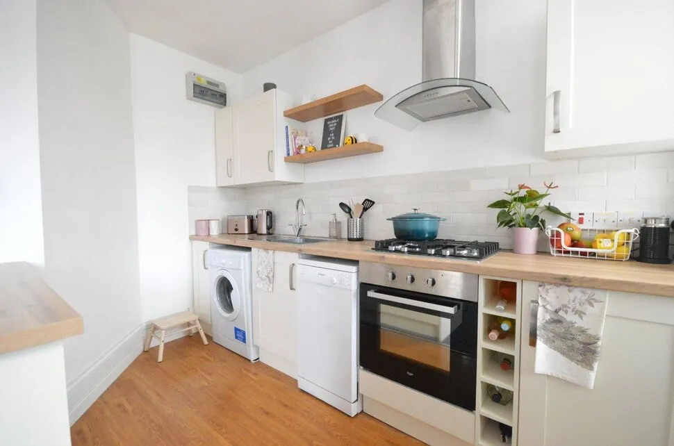 Napier Terrace, Plymouth, PL4, photo 4