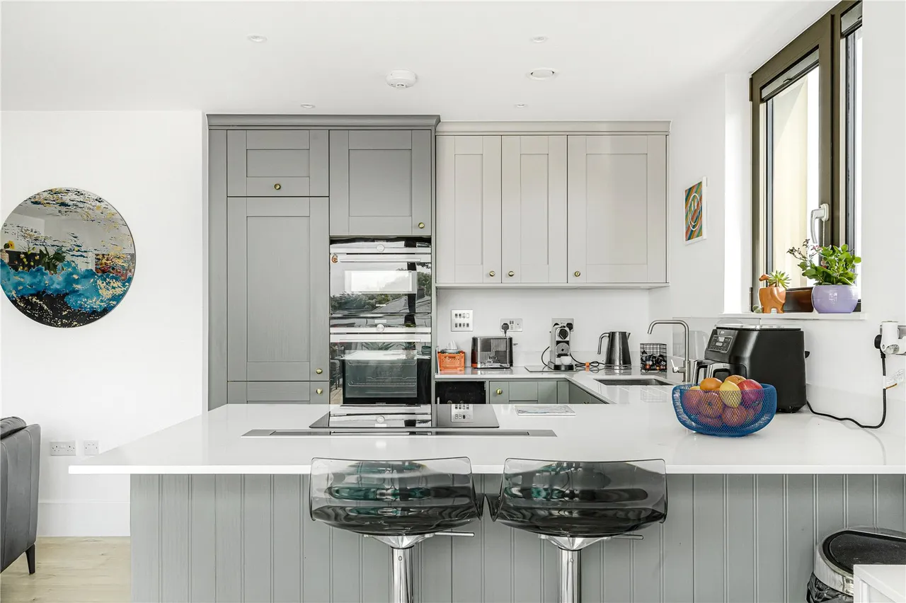 Daffodil Crescent, Barnet, EN4 0EA, photo 8