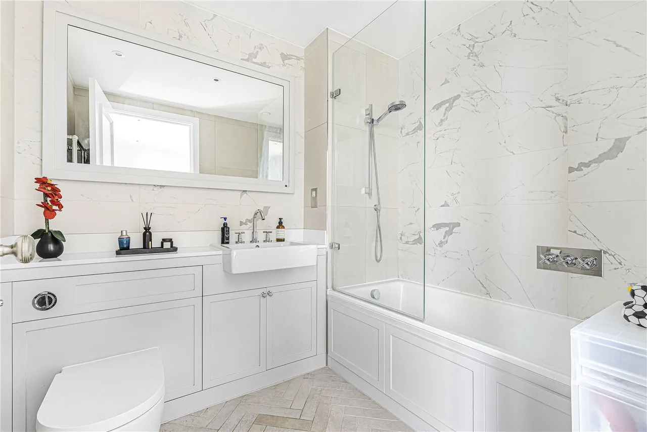 Daffodil Crescent, Barnet, EN4 0EA, photo 15