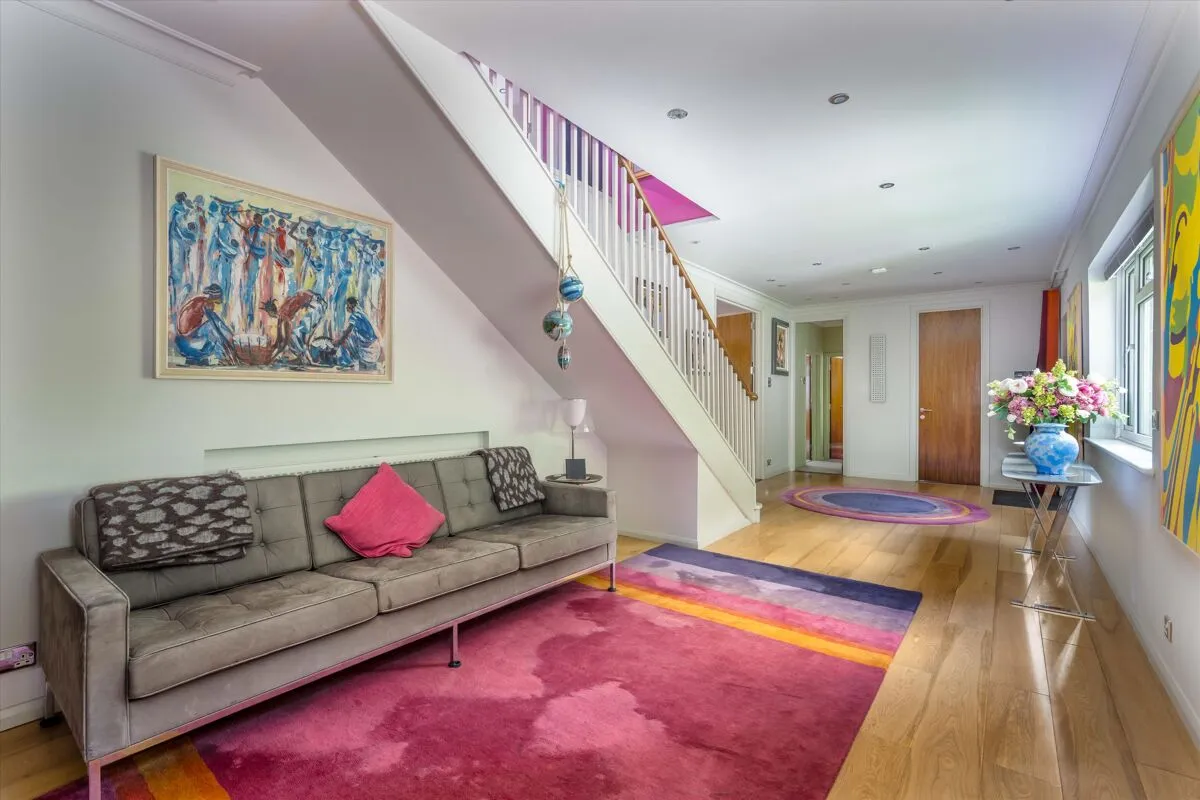 Hook Heath Road, Hook Heath, GU22, photo 6