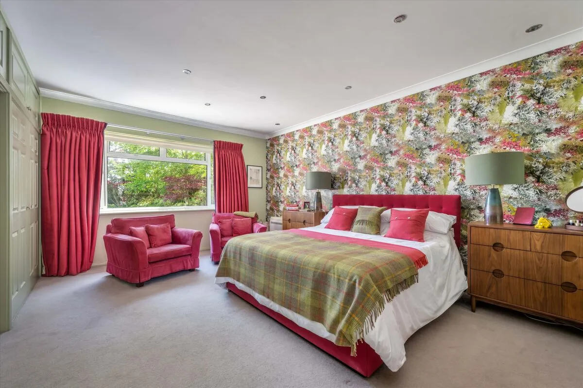 Hook Heath Road, Hook Heath, GU22, photo 15