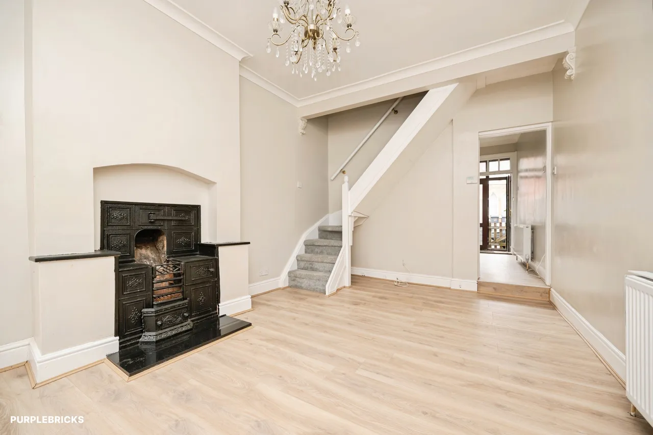 Northfield Road, Birmingham, B17, photo 16