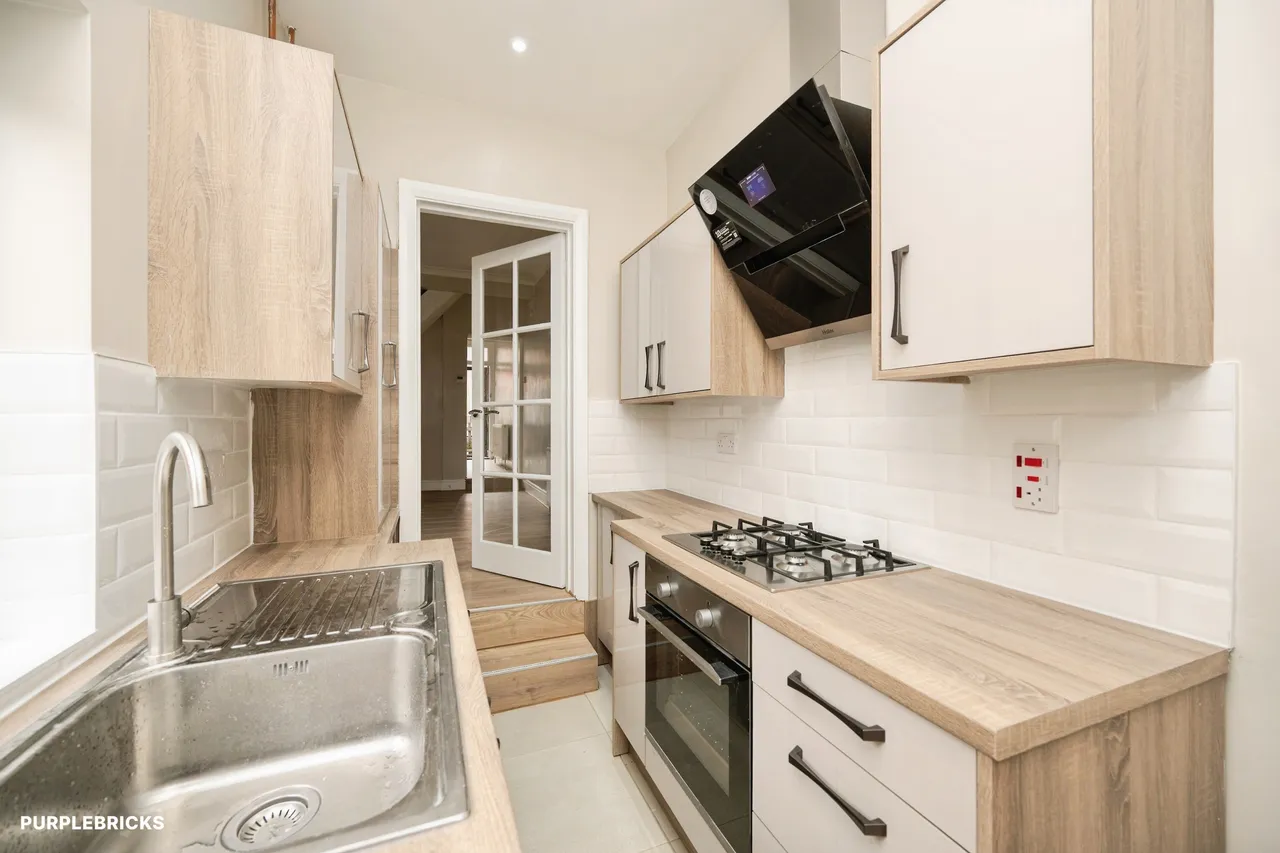 Northfield Road, Birmingham, B17, photo 12