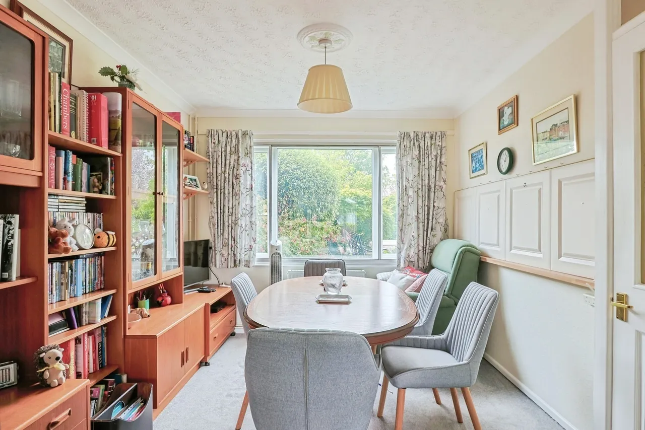 Nettleton Close, Canford Heath, BH17, photo 3