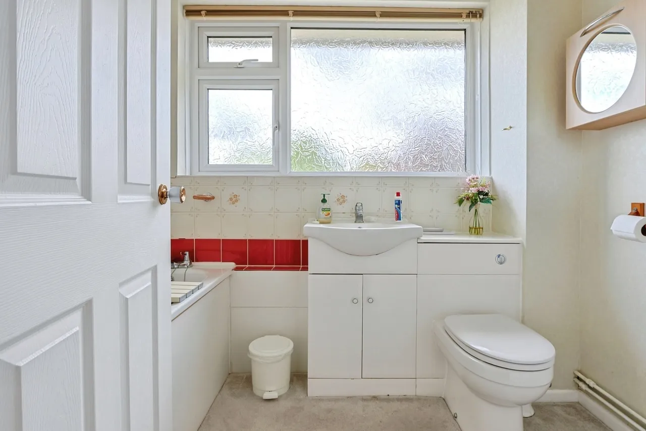 Nettleton Close, Canford Heath, BH17, photo 12