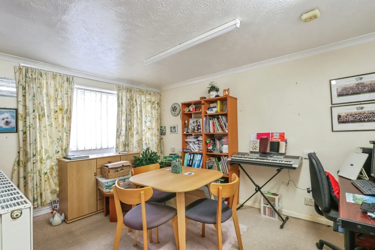 Nettleton Close, Canford Heath, BH17, photo 7