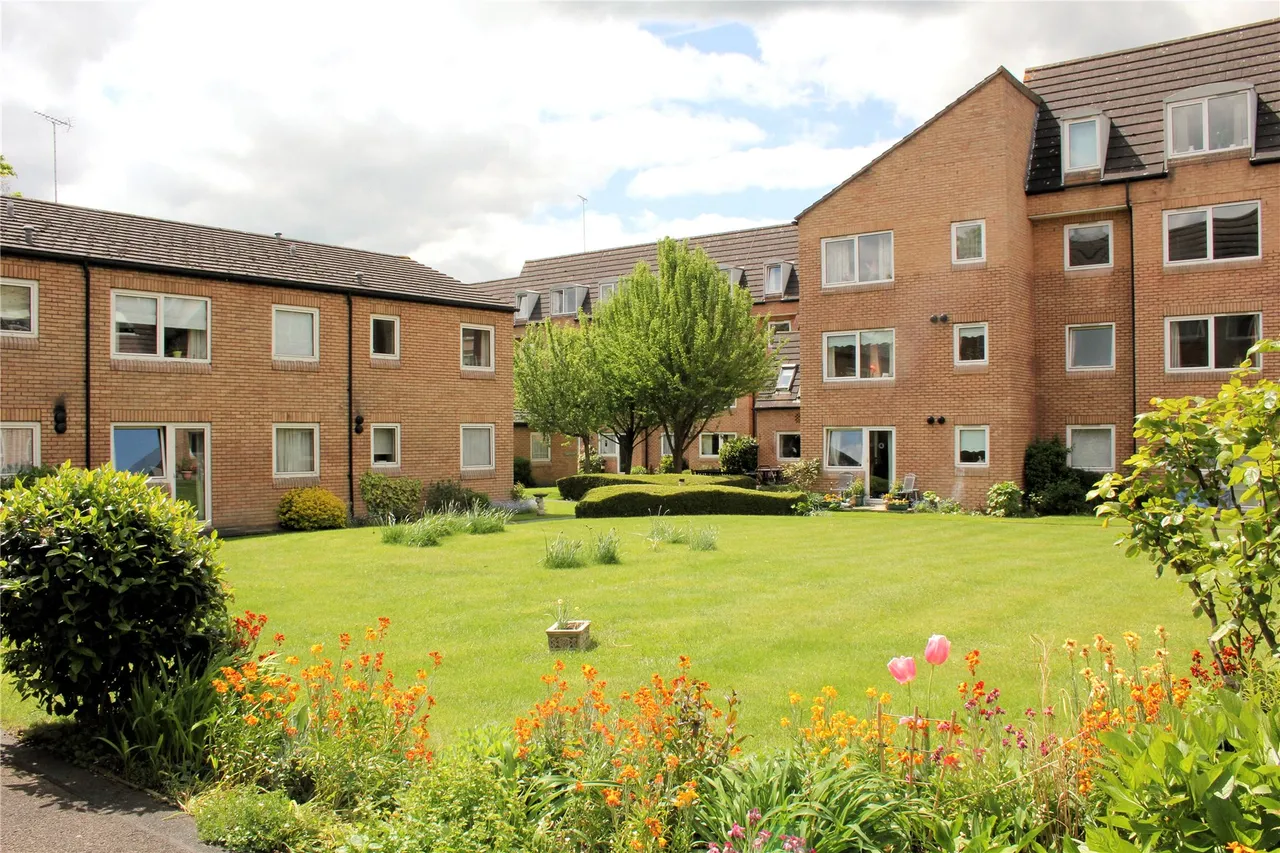 Mount Hermon Road, Woking, GU22, photo 9
