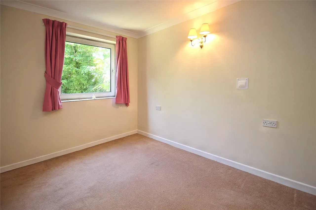 Mount Hermon Road, Woking, GU22, photo 5