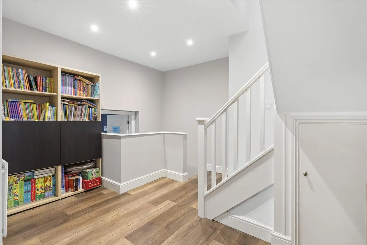 West Drive, High Wycombe, HP13, photo 12