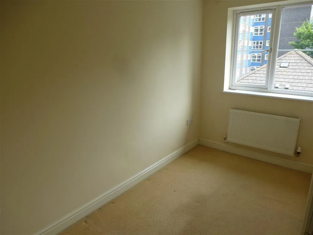 St Peters Close, Kidderminster, DY10, photo 8