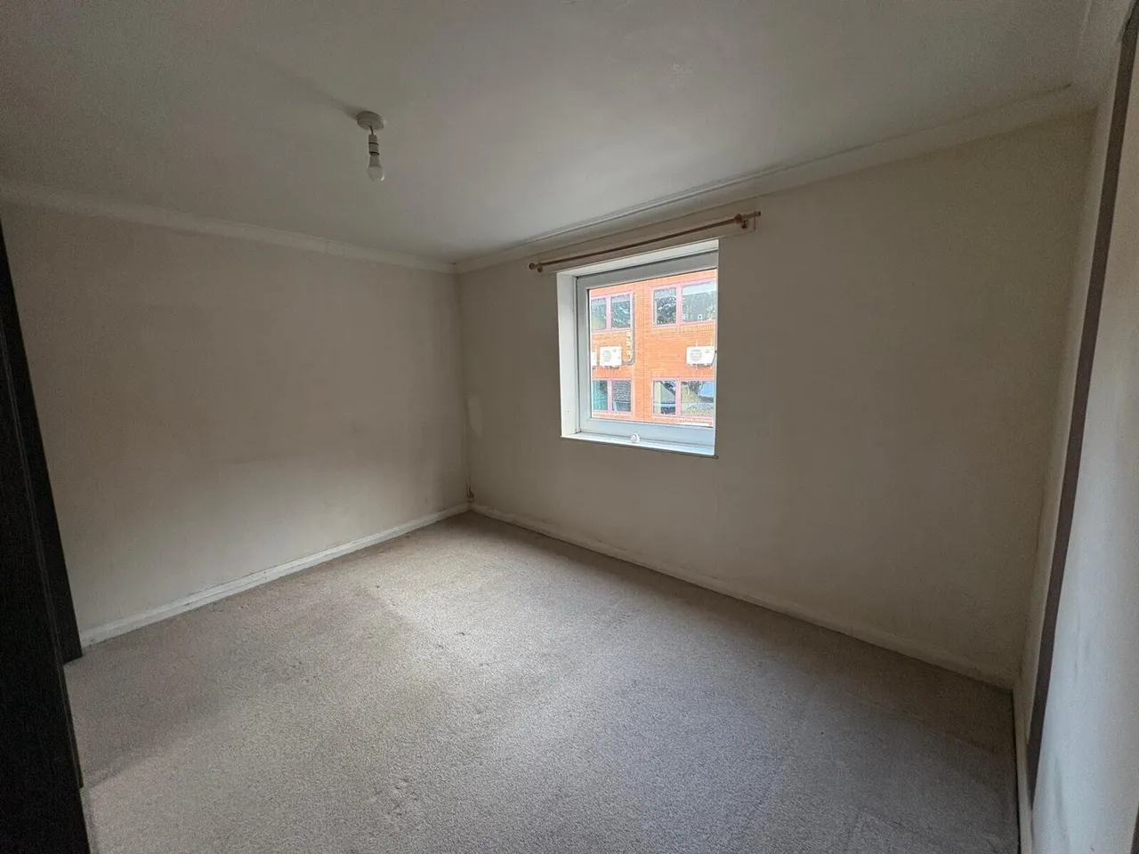Exchange Street, Aylesbury, HP20, photo 2