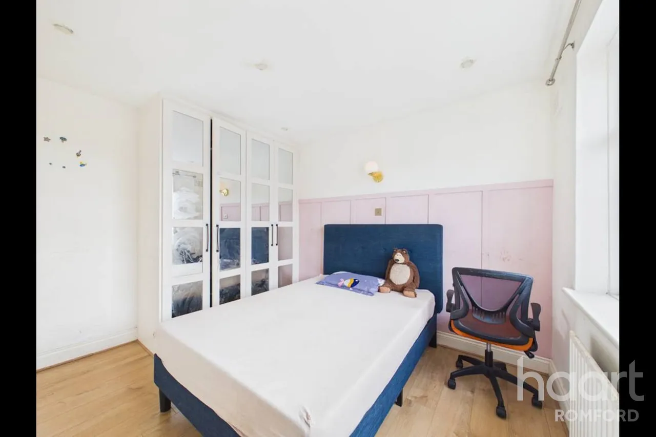 Eastbrook Drive, Romford, RM7, photo 6