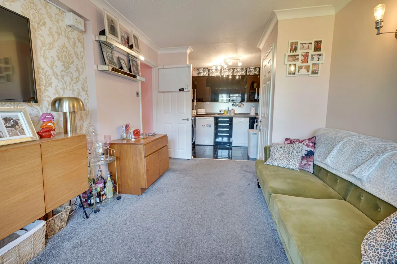 Sheering Lower Road, Sawbridgeworth, CM21, photo 7